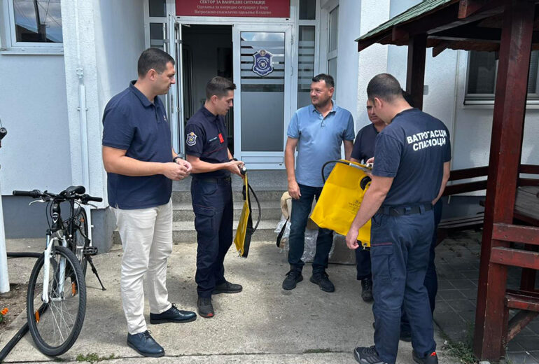 Општина Кладово доделила напртњаче Ватрогасно-спасилачкој јединици Кладово