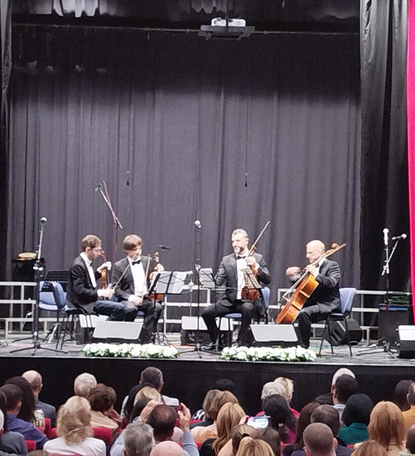 Koncert Na jeziku muzike