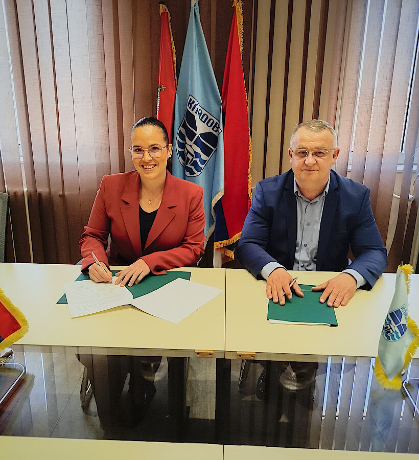 Mинистарка заштите животне средине Сара Павков у посети општини Кладово